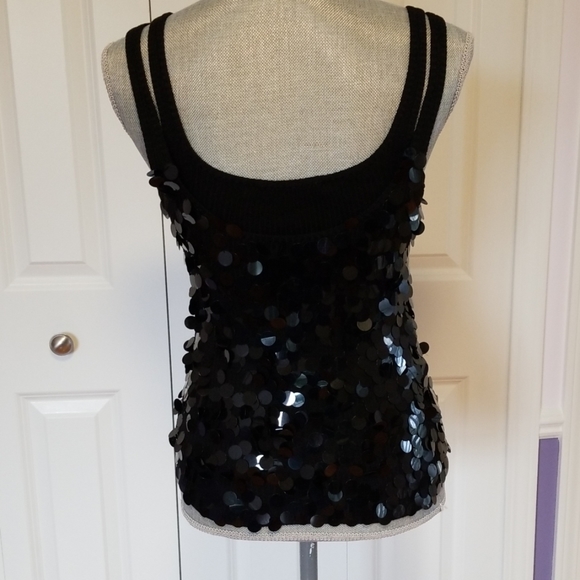 Top - Picture 7 of 8